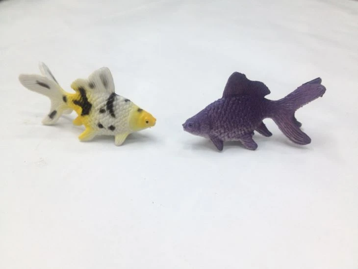 Small PVC Goldfish Toy For Vending Machine Capsule 5