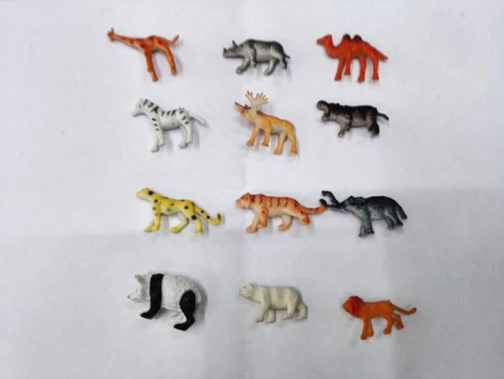 Small Qualified Plastic Toys Forest Animals 3