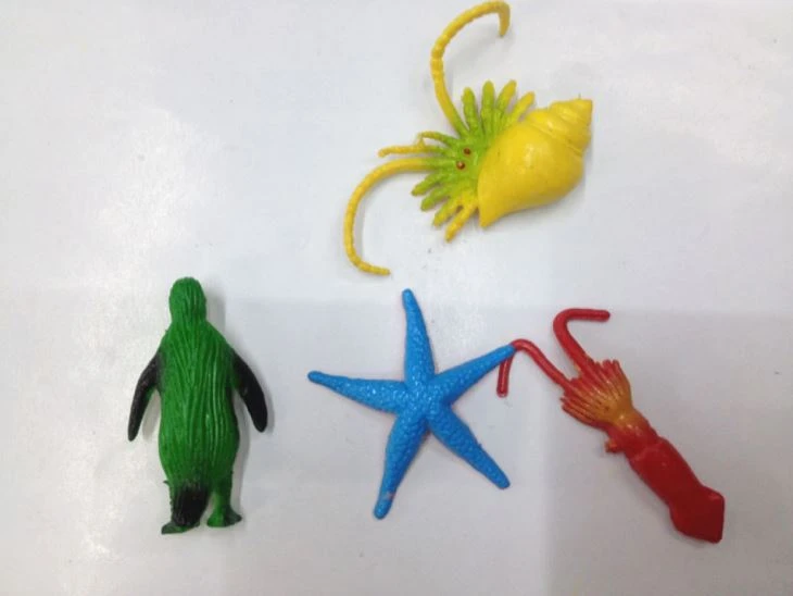 Kids Educational Toy Set Mini Ocean Animals 7