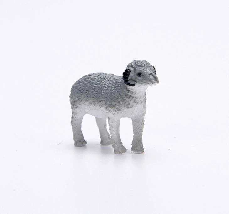 Funny Farm Playset Kid Small Plastic Animals Capsule Toy 6