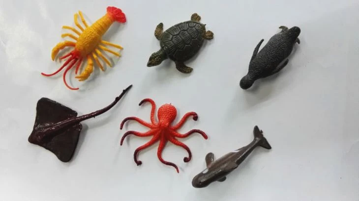 Kids Favorite PVC Ocean Animal Capsule Toy 3