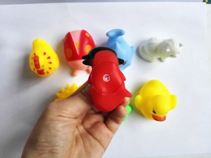 PVC Cute Animal With BB Whistle Bath Toy Capsule Toy 9