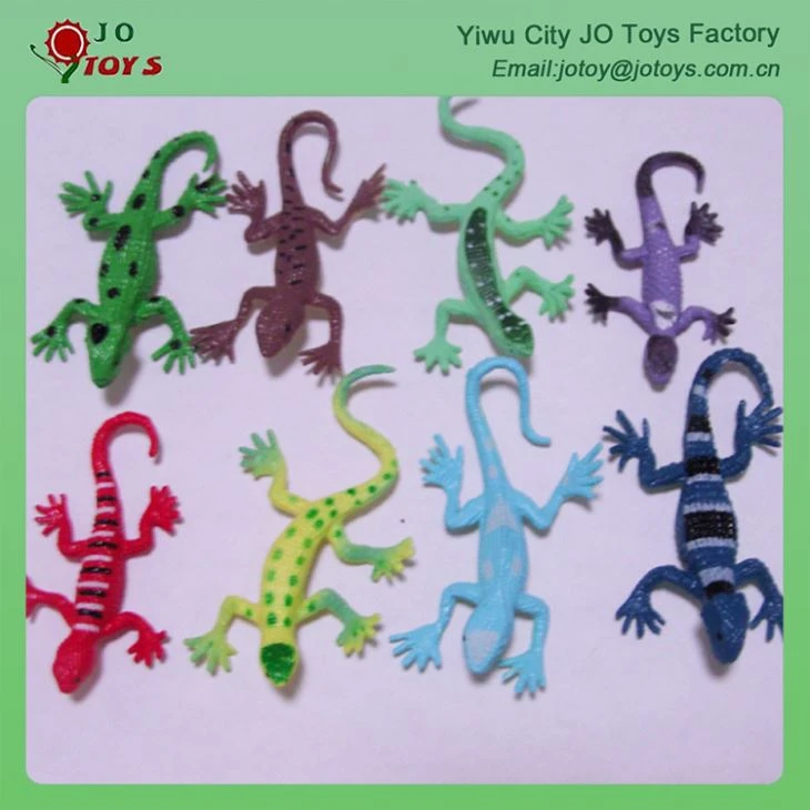 Plastic Lizard