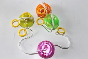 Small Size Flashing Pull Whistle Toy For Vending Toy Machine