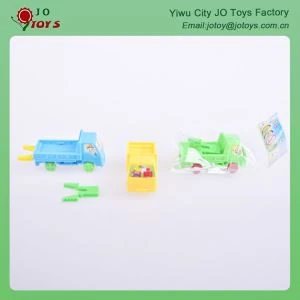 Kids Playing Mini Plastic Toy Trucks Capsule Toy
