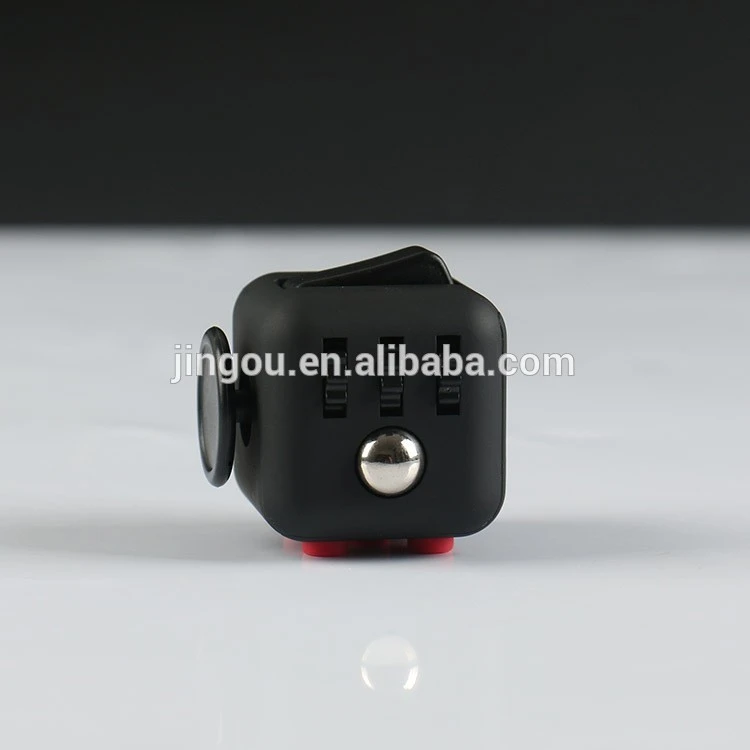 fidget cube.jpg