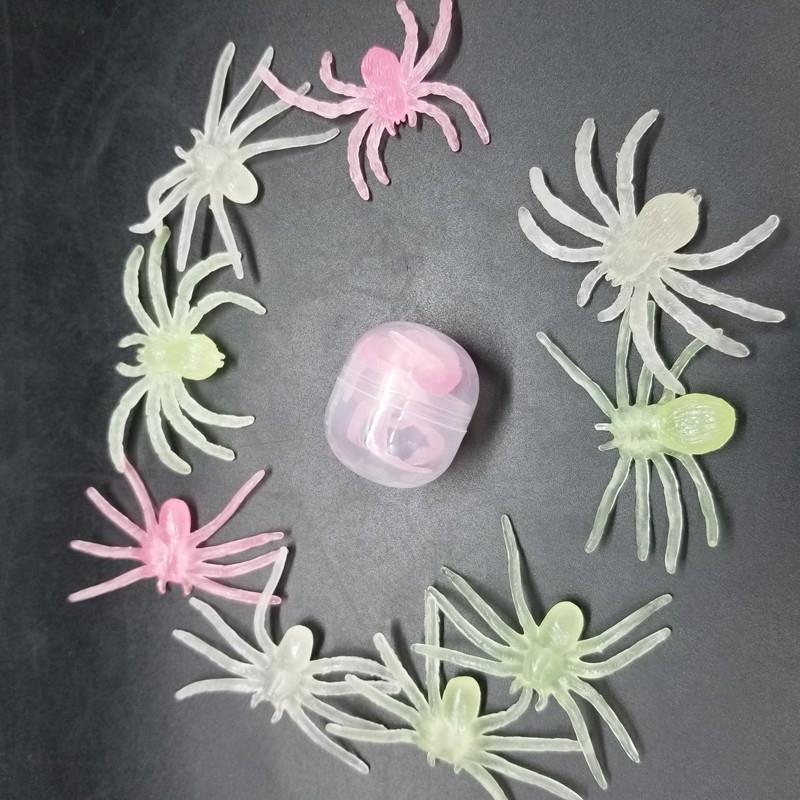 glow in the dark ring (2)