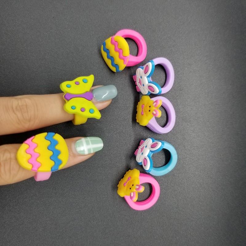 easter finger ring