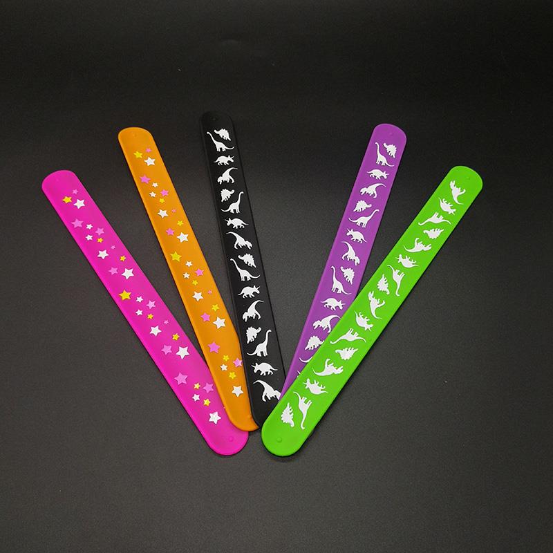 Colorful slap bracelet
