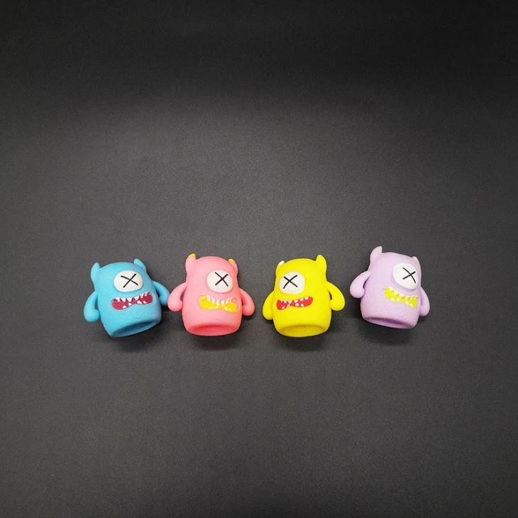 5 Designs Monster Finger Puppet