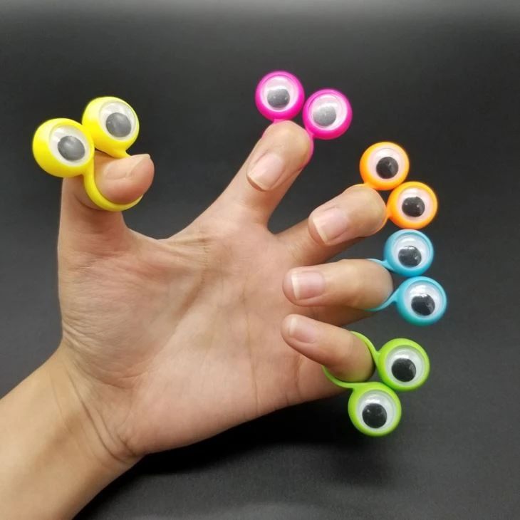 Big Eyes Finger Puppet