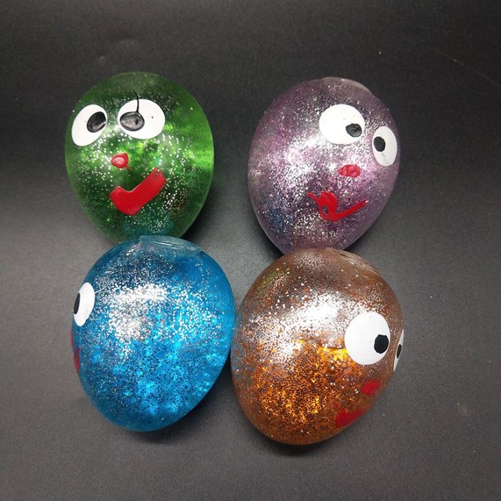 Novelty Vent Water Emojo Glitter Eggs Ball