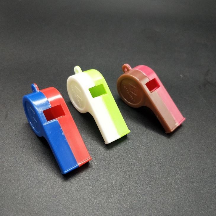 Plastic Cheap Whistle Game Toy