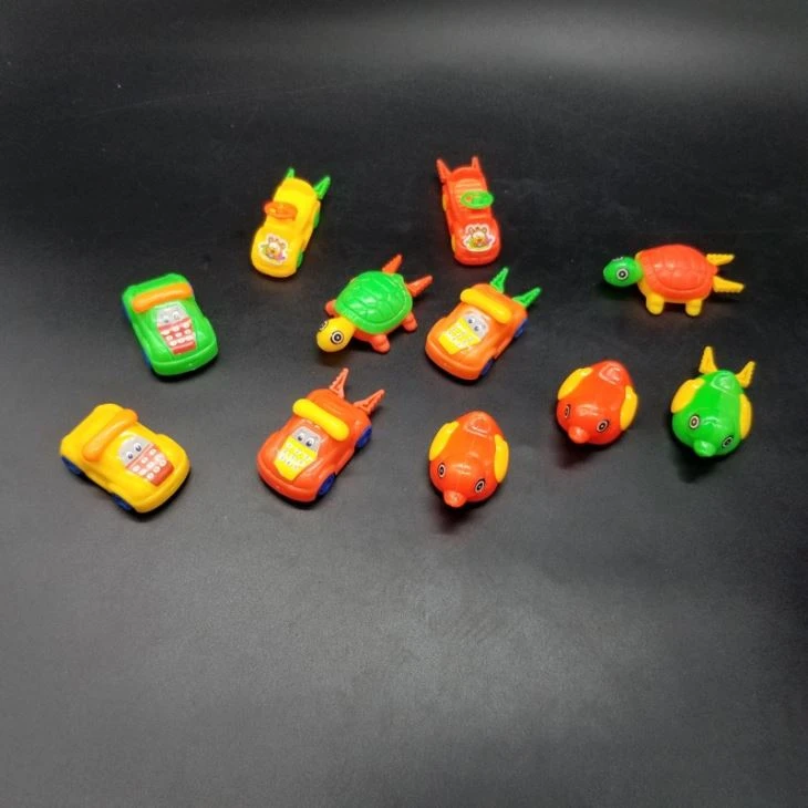 Plastic Slingshot Animal Car For 2 Inch Capsule