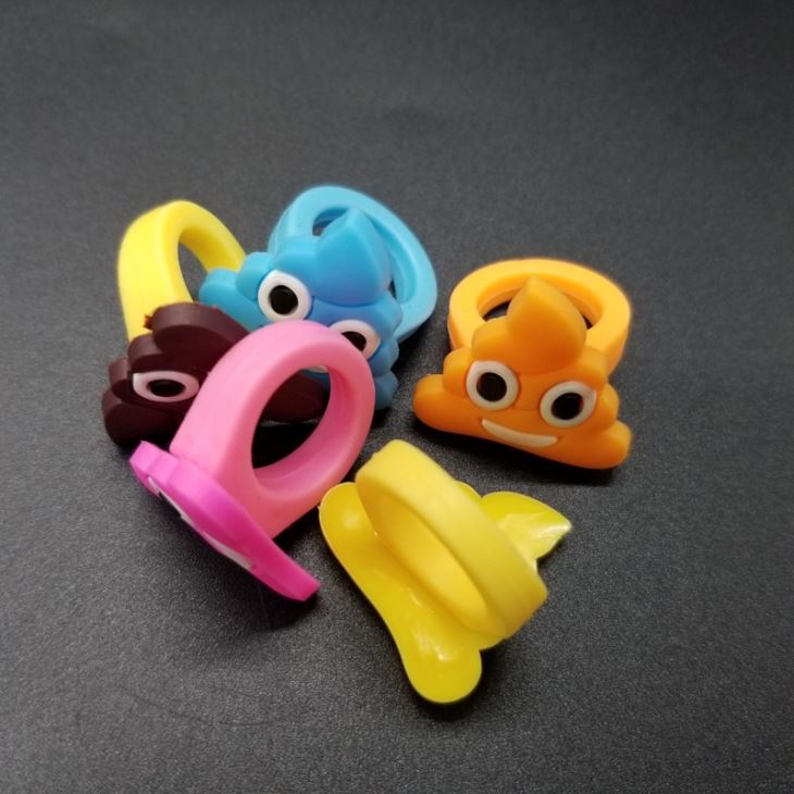 poo finger ring (7)