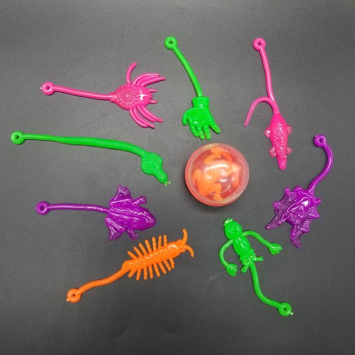 Small Sticky Animals With Yoyo