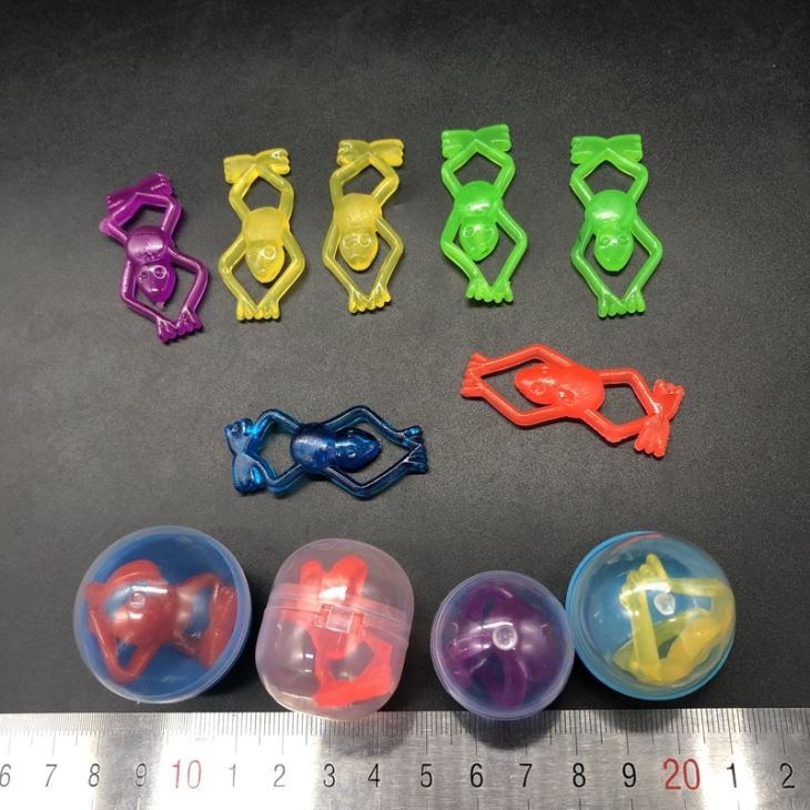 Stretchy Slingshot Frog For Vending Capsule