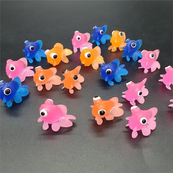 Plastic Big Eye Fish Figure Toy