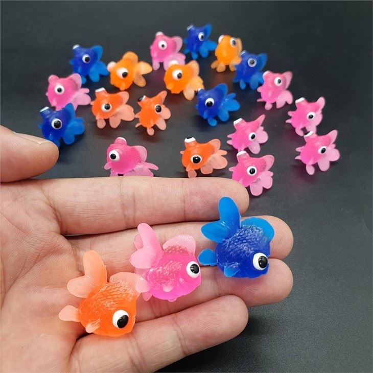 Plastic Big Eye Fish Figure Toy