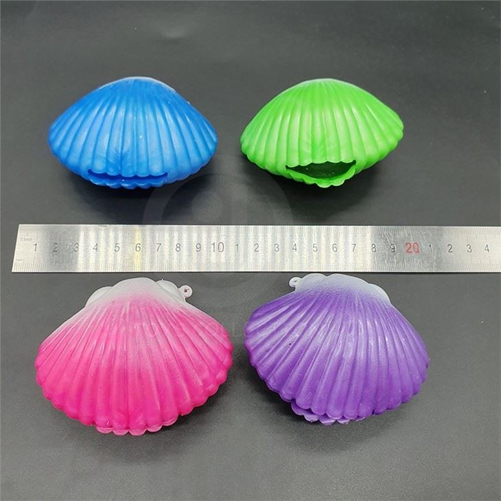 Squeeze Squishy Shell Ball With Figures Inside