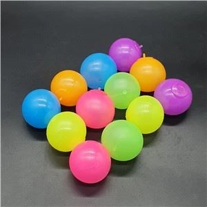 4.5cm Glow In The Dark Sticky Balls