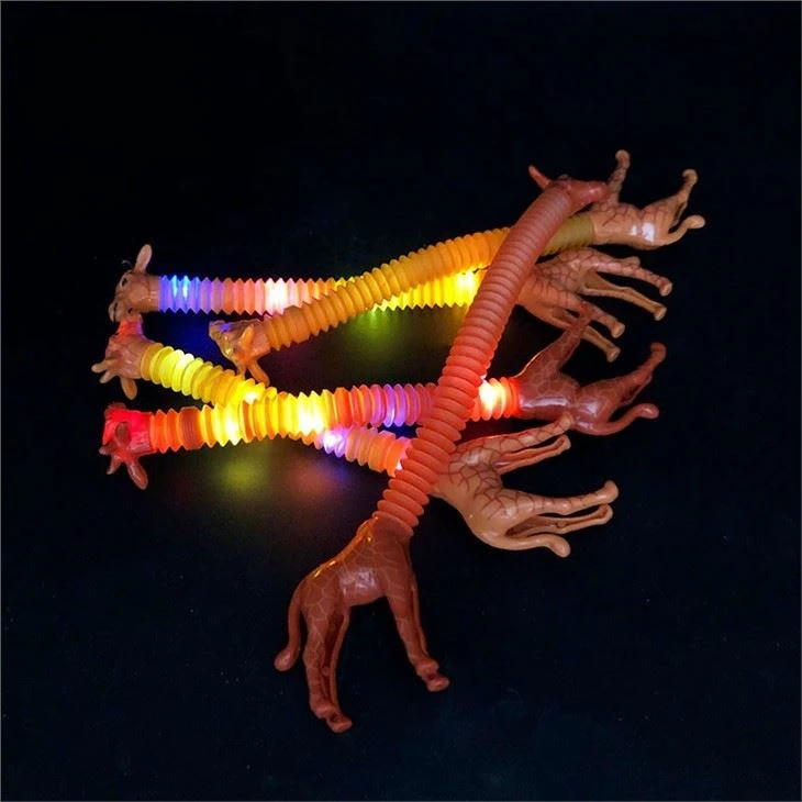 Giraffe Pop Tube
