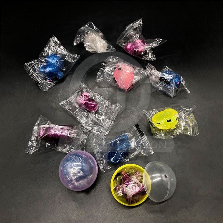 Squishy Glitter Mochi Toy