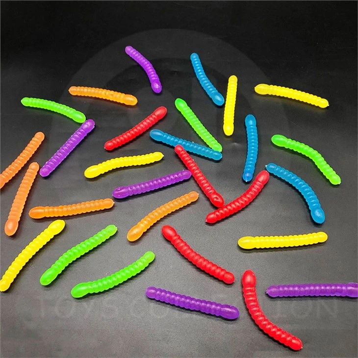 Stretchy Worm Noodle String Toy