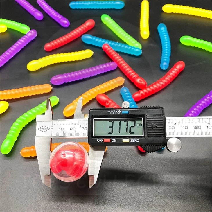 Stretchy Worm Noodle String Toy