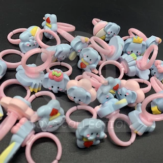 Wholesale Cute Elephant Capsule Finger Ring Toy
