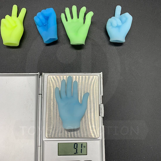 Gesture squeeze